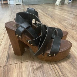 Wooden Clog Wedges